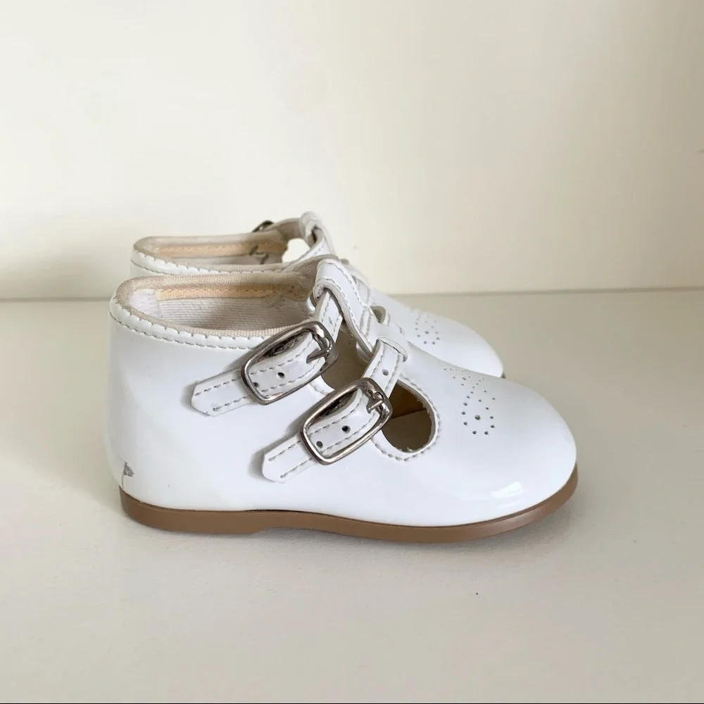 90s Vintage Patent baby shoes